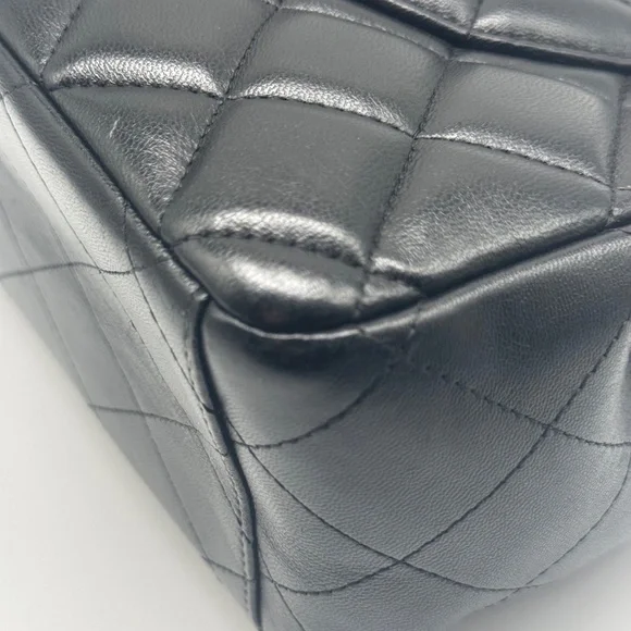 SOLD
Chanel Classic Maxi Double Flap Shoulder Bag (2012) - Picture 15 of 15